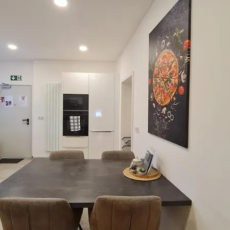 Vendégház Gaestehaus 2c Oder 2d *