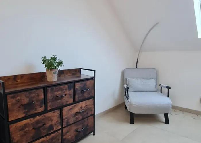 Gaestehaus 2c Oder 2d * Jülich