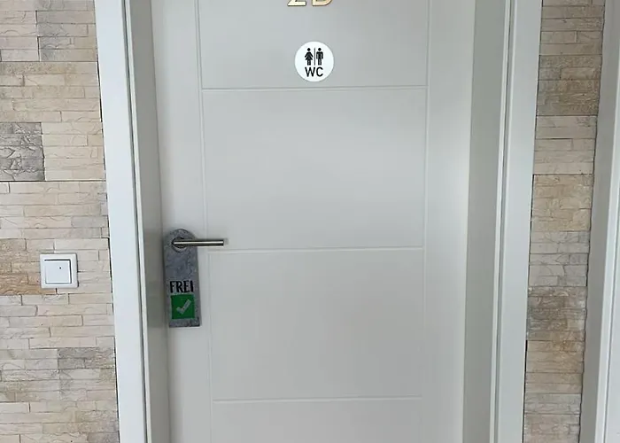 Gaestehaus 2c Oder 2d Penzion Jülich